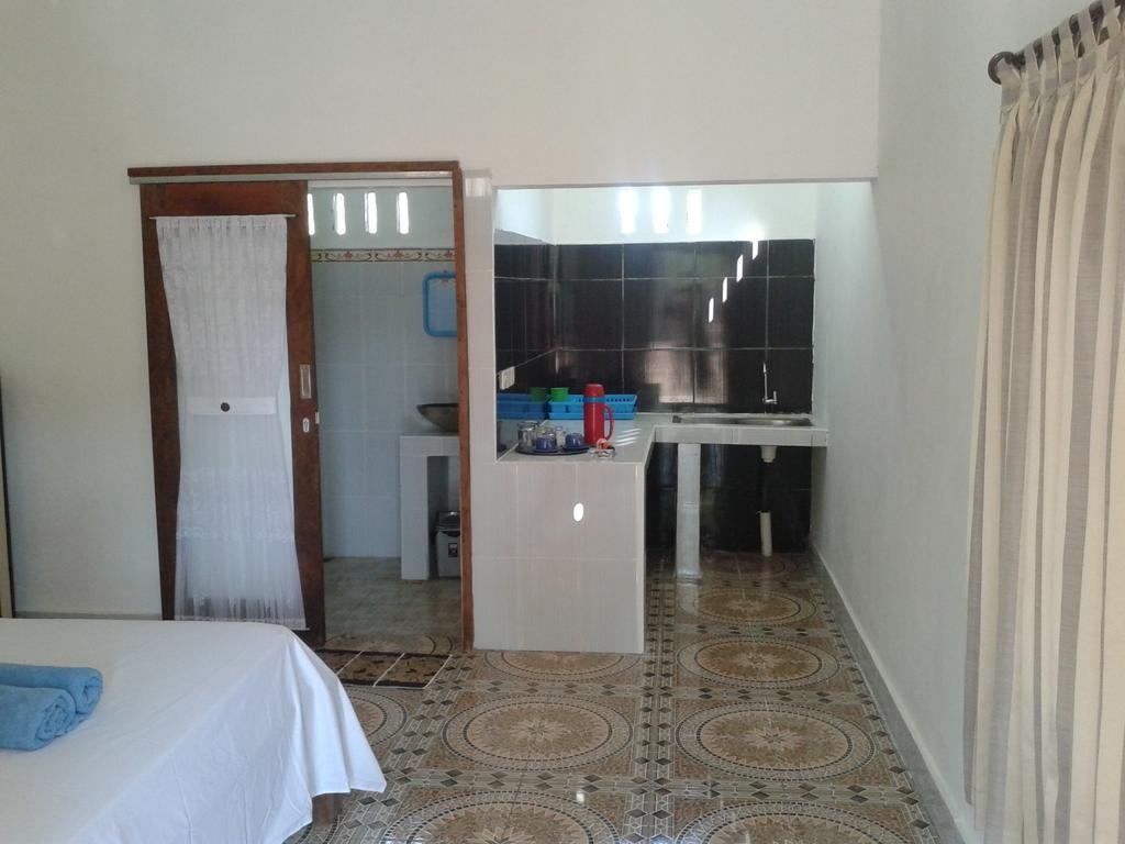 Putri Homestay Gili Meno Zimmer foto