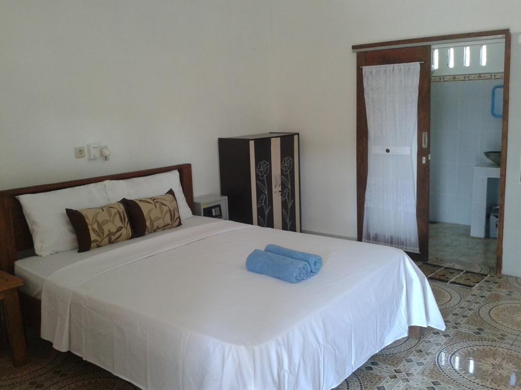 Putri Homestay Gili Meno Zimmer foto