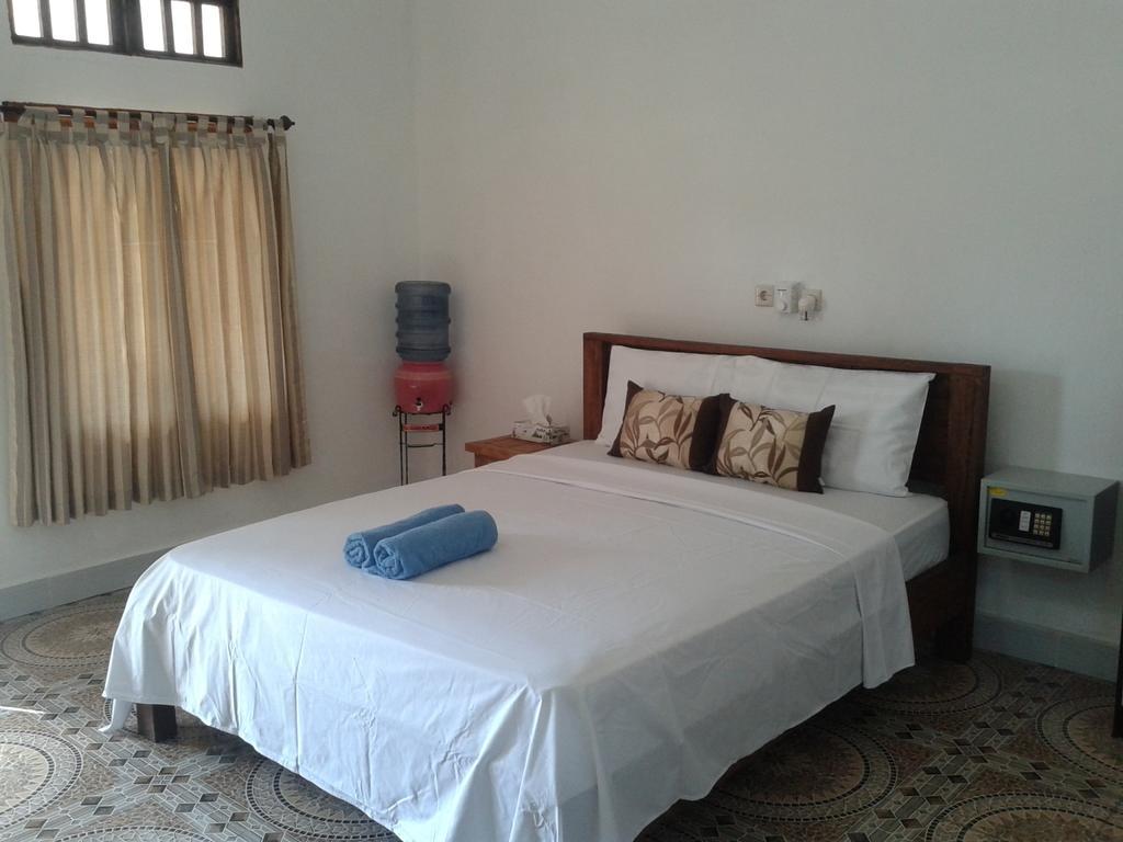 Putri Homestay Gili Meno Zimmer foto